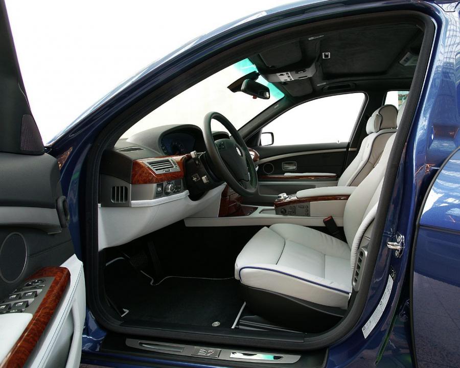 Интерьер Alpina B7 (E66) 2005 года  (фото 2 из 6)